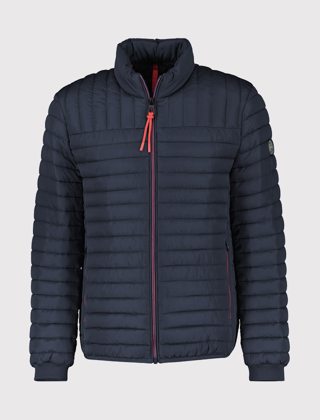 Schwarze Steppjacke mit Stehkragen, Reißverschluss und roten Zipperanhängern, seitliche Taschen mit Reißverschluss. Schwarze Steppjacke mit Stehkragen, Reißverschluss und roten Zipperanhängern, seitliche Taschen mit Reißverschluss.